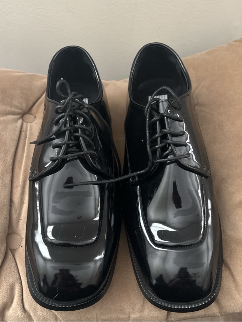 Bravo Men's Black Patent Square-Toe Lace-Up Dress Shoes